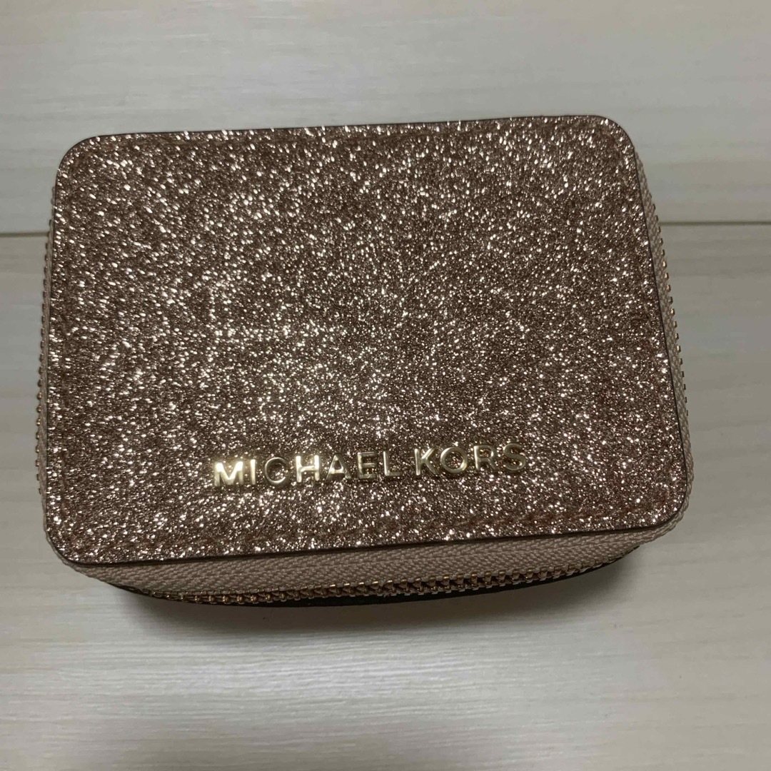 Michael Kors(マイケルコース)のMICHAEL KORS ローズゴールド インテリア/住まい/日用品のインテリア小物(小物入れ)の商品写真