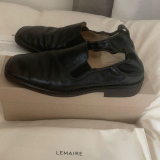 ルメール(LEMAIRE)のルメールLEMAIRE 24SS メンズローファー　サイズ40(ドレス/ビジネス)