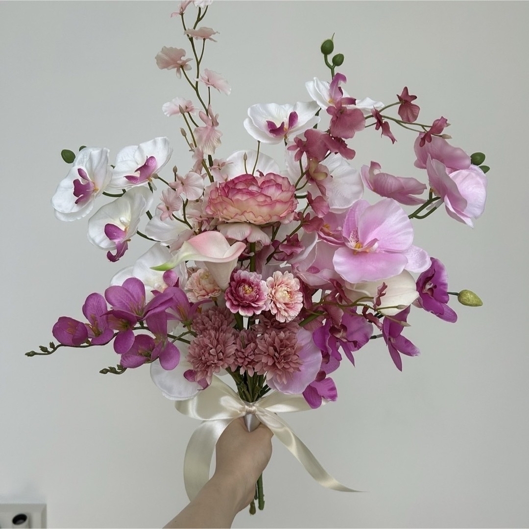 ウェディングブーケ💐ブートニアセット ハンドメイドのウェディング(ブーケ)の商品写真