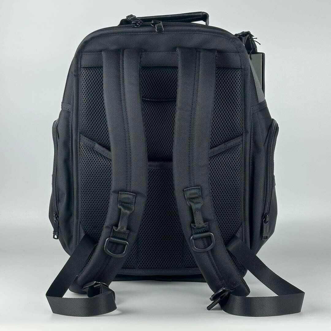 TUMI(トゥミ)のTUMI ALPHA 3ブラックデラックス多機能ショルダーバッグ リュック メンズのバッグ(バッグパック/リュック)の商品写真