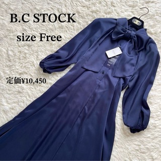 B.C STOCK - 【新品タグ付き】B.C STOCK サテンネックギャザー2WAYワンピース 紺