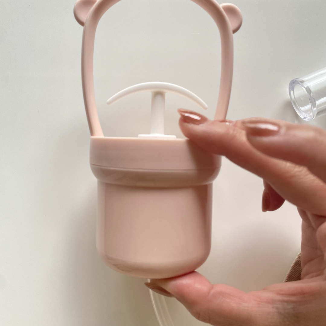 鼻水吸引器 手動 風邪　赤ちゃん　安心設計　鼻吸い キッズ/ベビー/マタニティの洗浄/衛生用品(鼻水とり)の商品写真