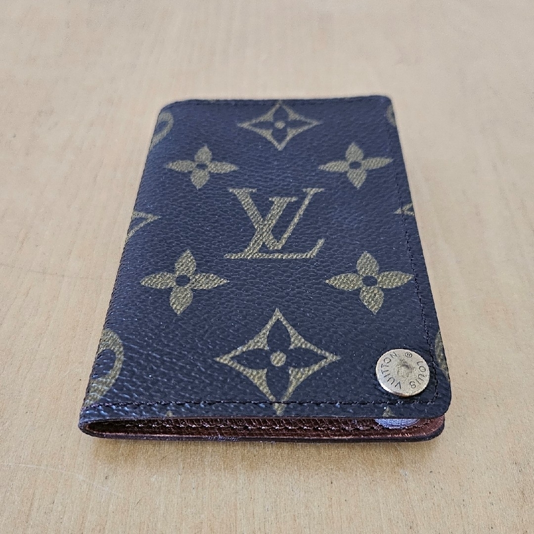 LOUIS VUITTON(ルイヴィトン)のルイヴィトン　カード入れ　モノグラム レディースのファッション小物(パスケース/IDカードホルダー)の商品写真