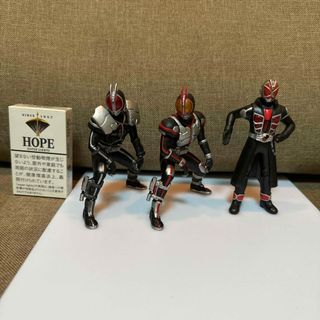 仮面ライダーシリーズ　ファイズ　ウィザード3体(フィギュア)