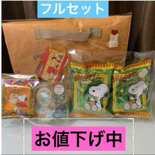 カルディ(KALDI)のカルディ　スヌーピー　クラフト保冷バッグ　お菓子付きフルセット(その他)