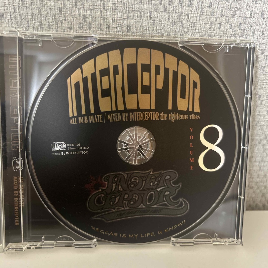 INTERCEPTOR　vol．8 エンタメ/ホビーのCD(ヒップホップ/ラップ)の商品写真