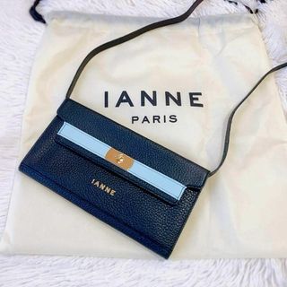 イアンヌ(IANNE)の✨美品✨IANNE イアンヌ　ティアラ　ショルダーバッグ　ターンロック　ブラック(ショルダーバッグ)