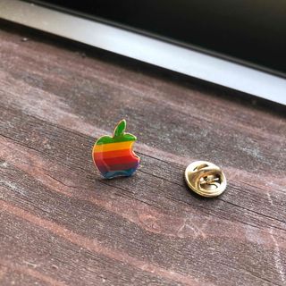 Apple(バッジ/ピンバッジ)のフリマアイテム一覧 Apple(バッジ/ピンバッジ)のフリマアイテム一覧