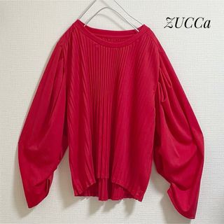 ZUCCa - ズッカ　デザインカットソー　プリーツ　赤　レア　トップス　長袖