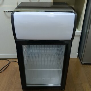 5/19日迄の期間限定値引き！ディスプレイクーラー  小型冷蔵庫  SC40B(冷蔵庫)