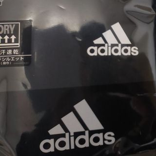 アディダス(adidas)の2枚　170サイズ　adidas　アディダス　黒　Tシャツ(Tシャツ/カットソー(半袖/袖なし))