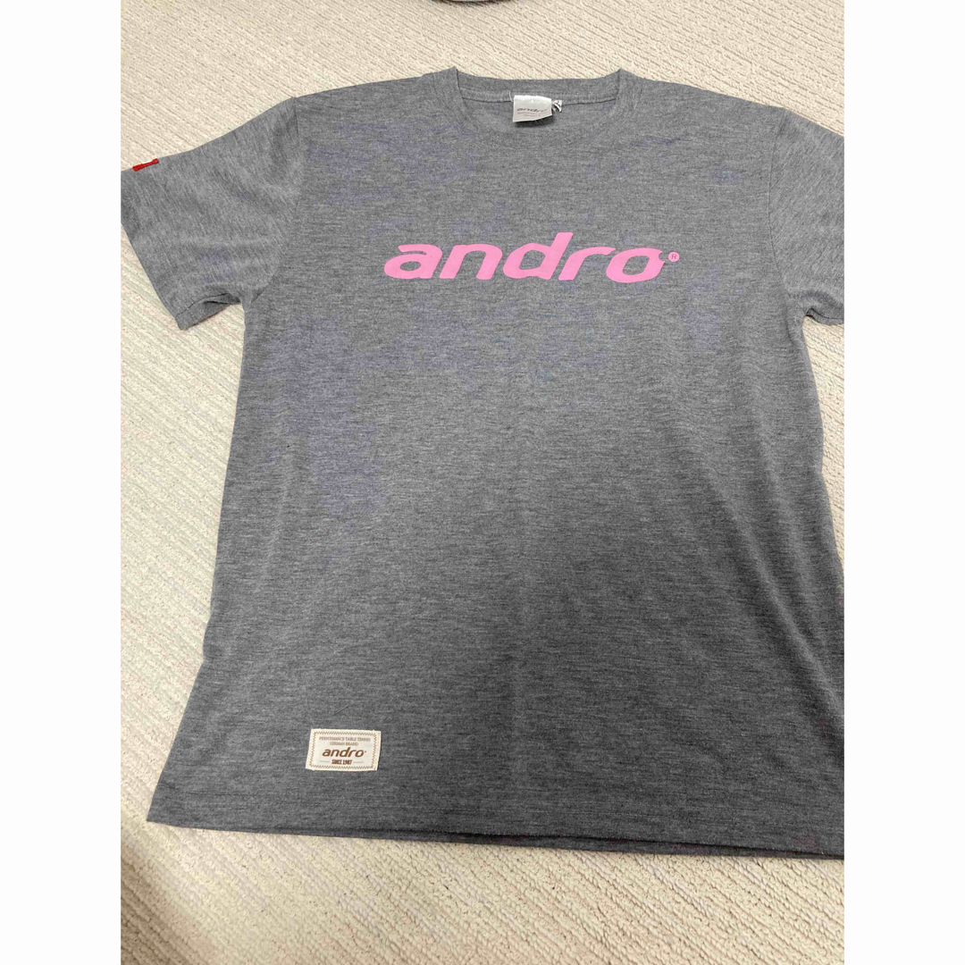 卓球　アンドロ　シャツ　ユニフォーム　グレー　2XSサイズ レディースのトップス(Tシャツ(半袖/袖なし))の商品写真