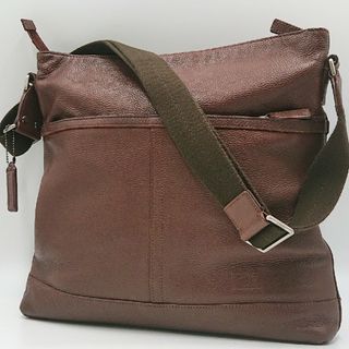 コーチ(COACH)の☆大きめ☆COACH ショルダーバッグ 茶 レザー 長さ調整可 F70457(ショルダーバッグ)