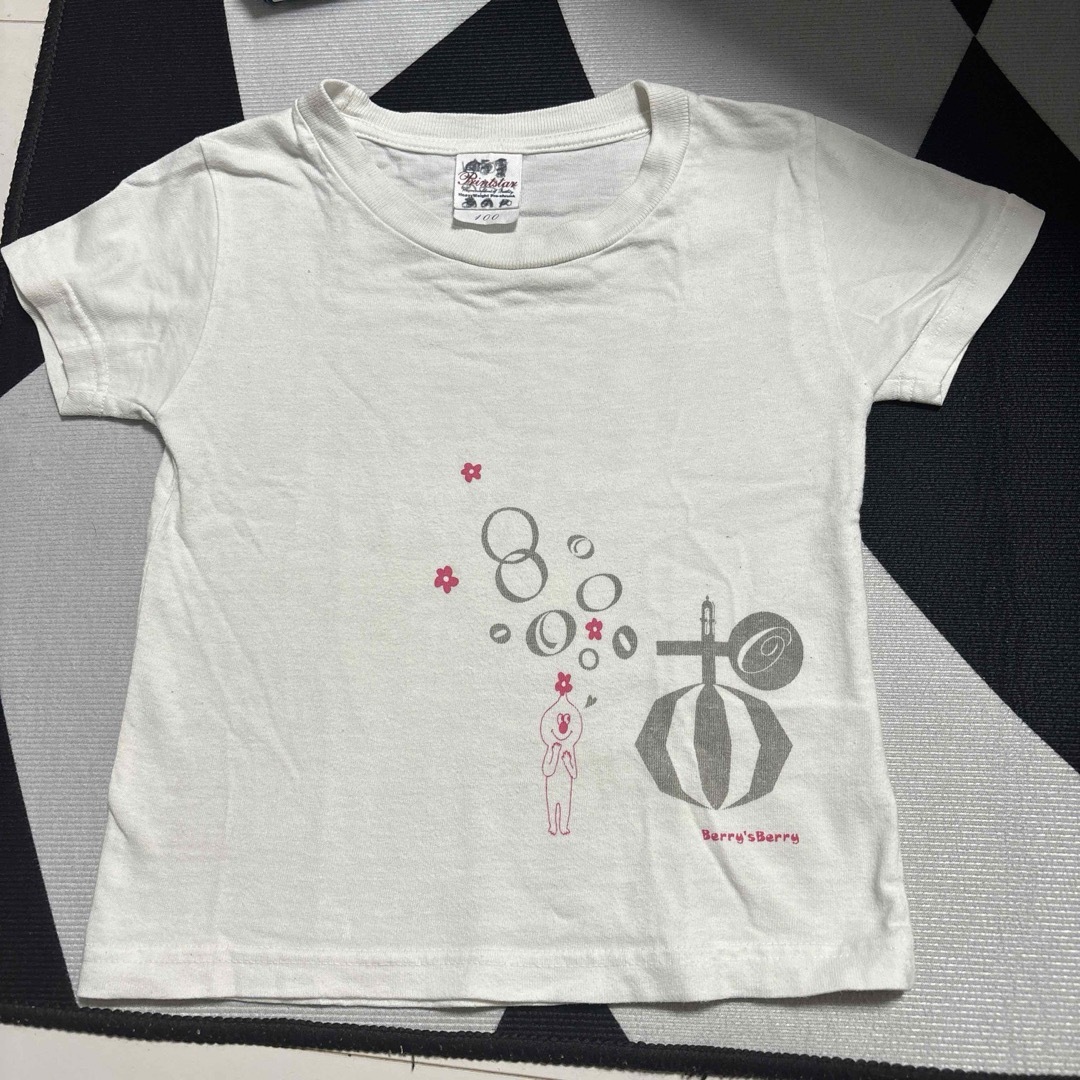 子供服キッズ　白Tシャツ　100cm キッズ/ベビー/マタニティのキッズ服女の子用(90cm~)(Tシャツ/カットソー)の商品写真