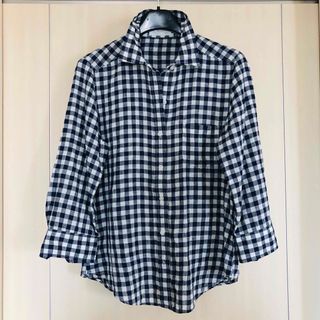 ユニクロ(UNIQLO)の【お値下げ】ユニクロ【美品】リネンシャツ　七分袖　レディースＭ　紺ギンガム(シャツ/ブラウス(長袖/七分))