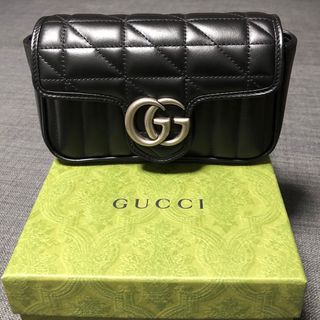 グッチ(Gucci)のGUCCI GGマーモント スーパー ミニバッグ チェーン ショルダーバッグ(ショルダーバッグ)