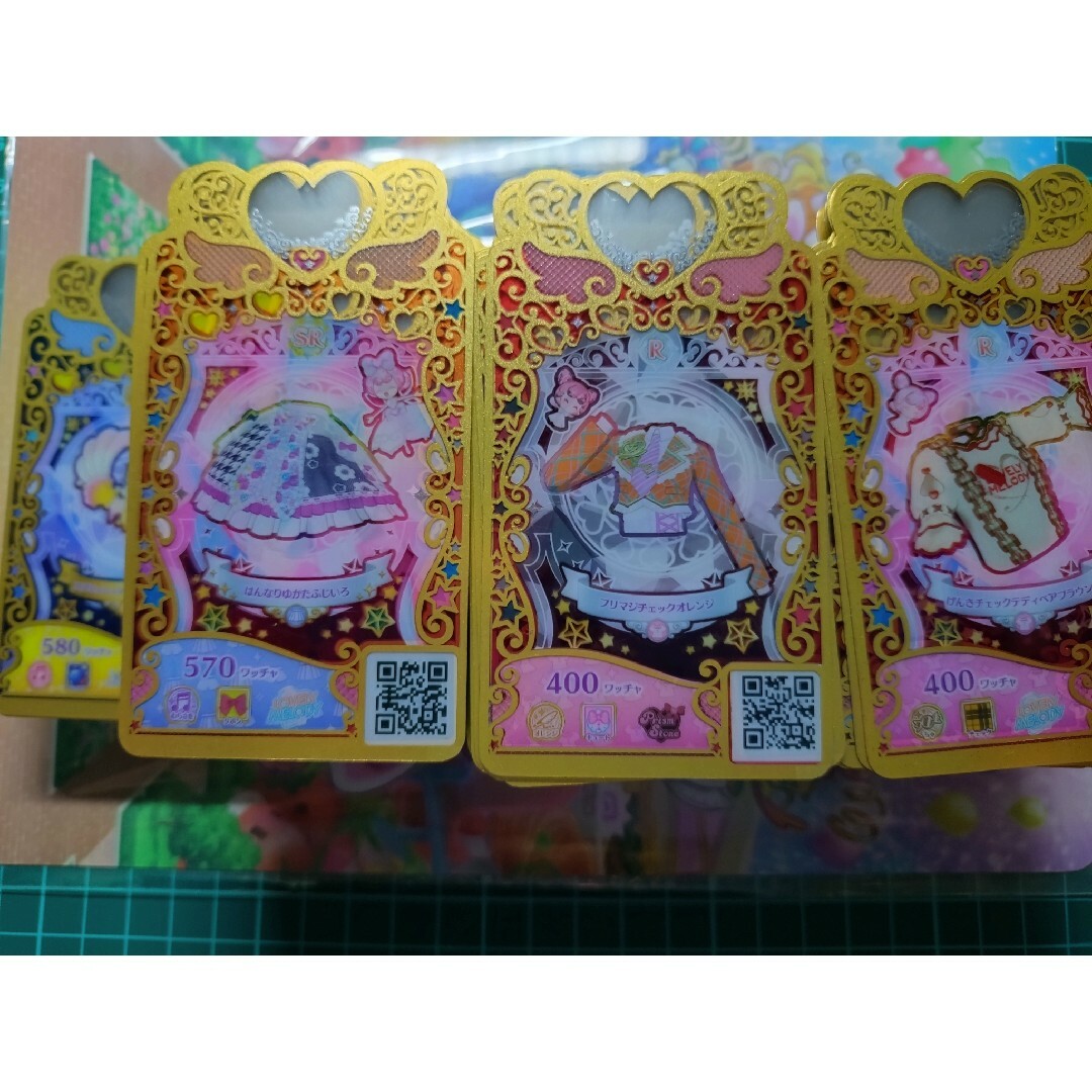 T-ARTS(タカラトミーアーツ)のプリマジカードの束 エンタメ/ホビーのトレーディングカード(シングルカード)の商品写真