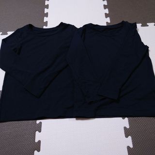 ユニクロ(UNIQLO)のヒートテック　長袖Tシャツ　黒　120　２枚セット(Tシャツ/カットソー)