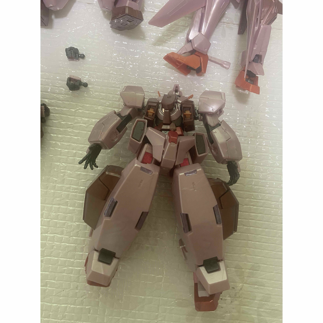 ガンプラ　ダブルオー　トランザム　まとめ売り　hg エンタメ/ホビーのおもちゃ/ぬいぐるみ(模型/プラモデル)の商品写真