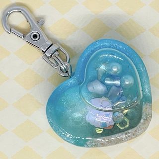 NO.38　レジン　ハート　海　シェイカーキーホルダー(チャーム)