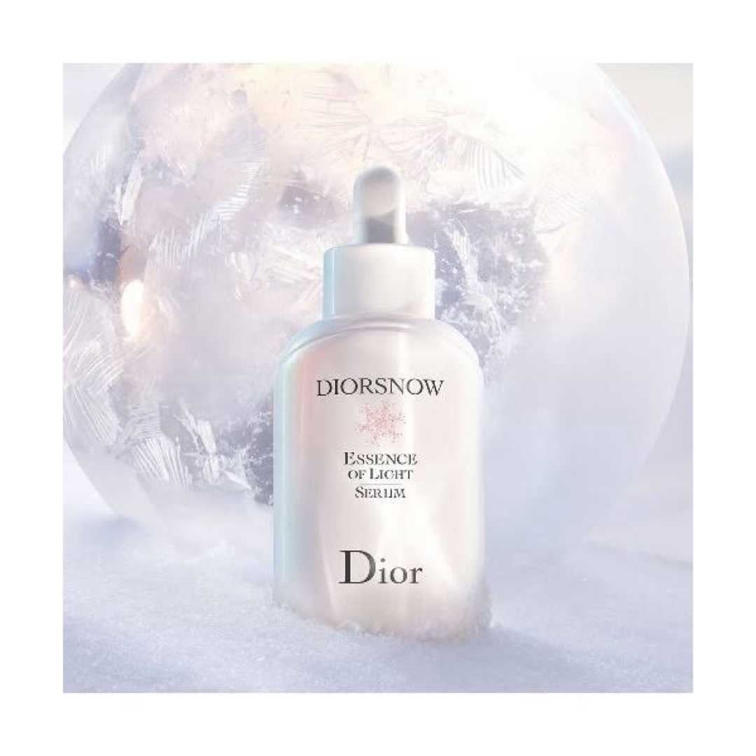 Dior(ディオール)のディオールスノーアルティメットエッセンスオブライト50ml コスメ/美容のスキンケア/基礎化粧品(美容液)の商品写真