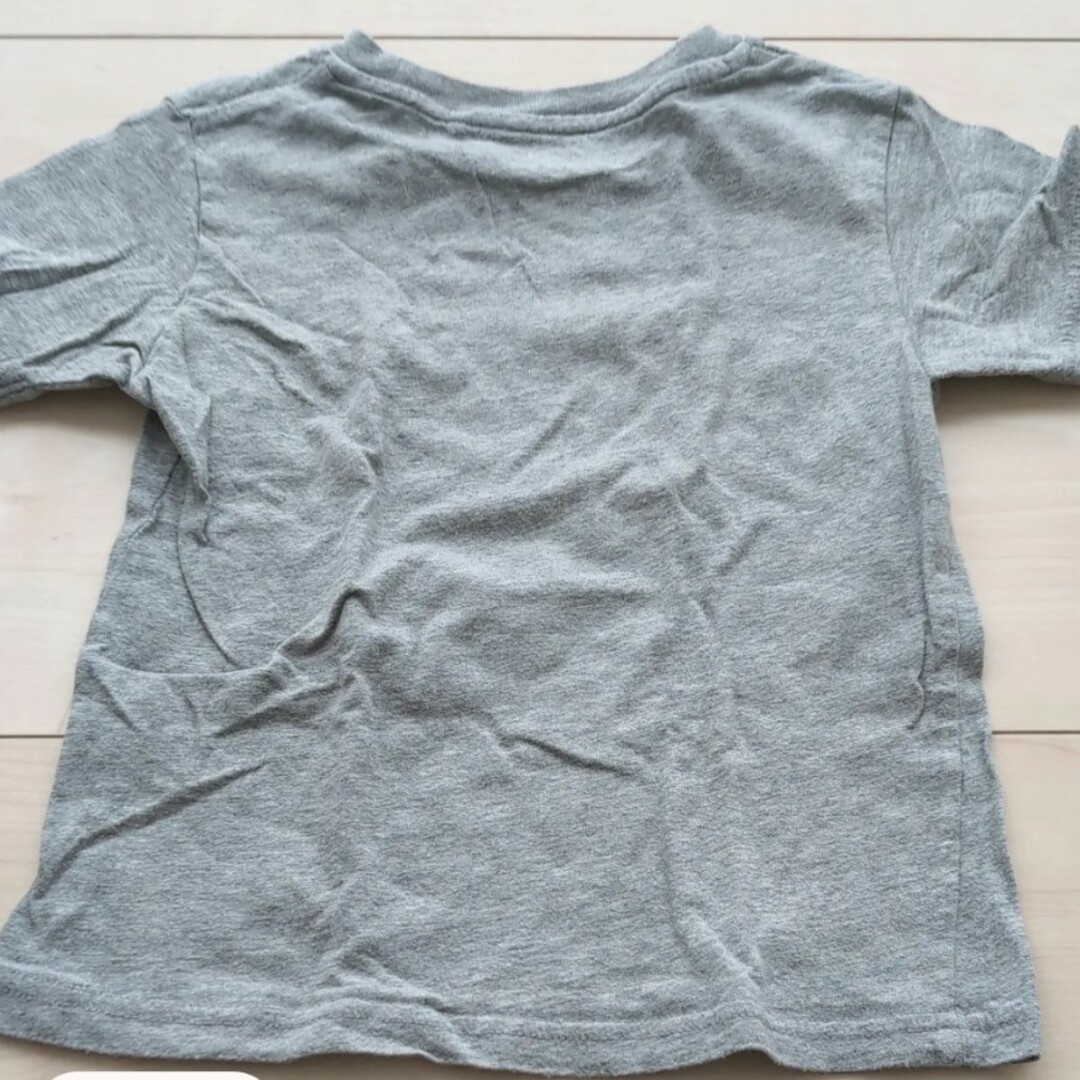 UNIQLO(ユニクロ)のキッズTシャツ　100cm UTドラえもん キッズ/ベビー/マタニティのキッズ服男の子用(90cm~)(Tシャツ/カットソー)の商品写真