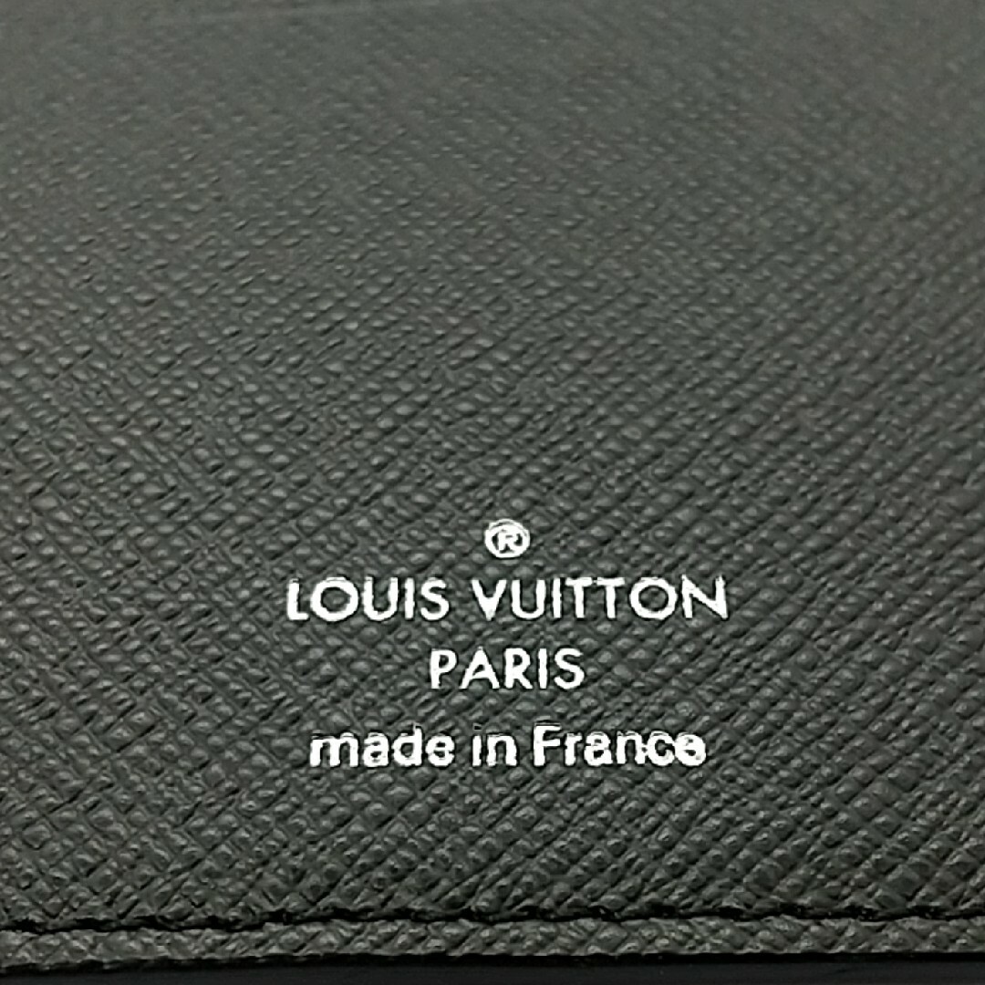LOUIS VUITTON(ルイヴィトン)の【良品】ルイヴィトン タイガ　ポルトフォイユ　ブラザ　長財布　二つ折り財布 レディースのファッション小物(財布)の商品写真