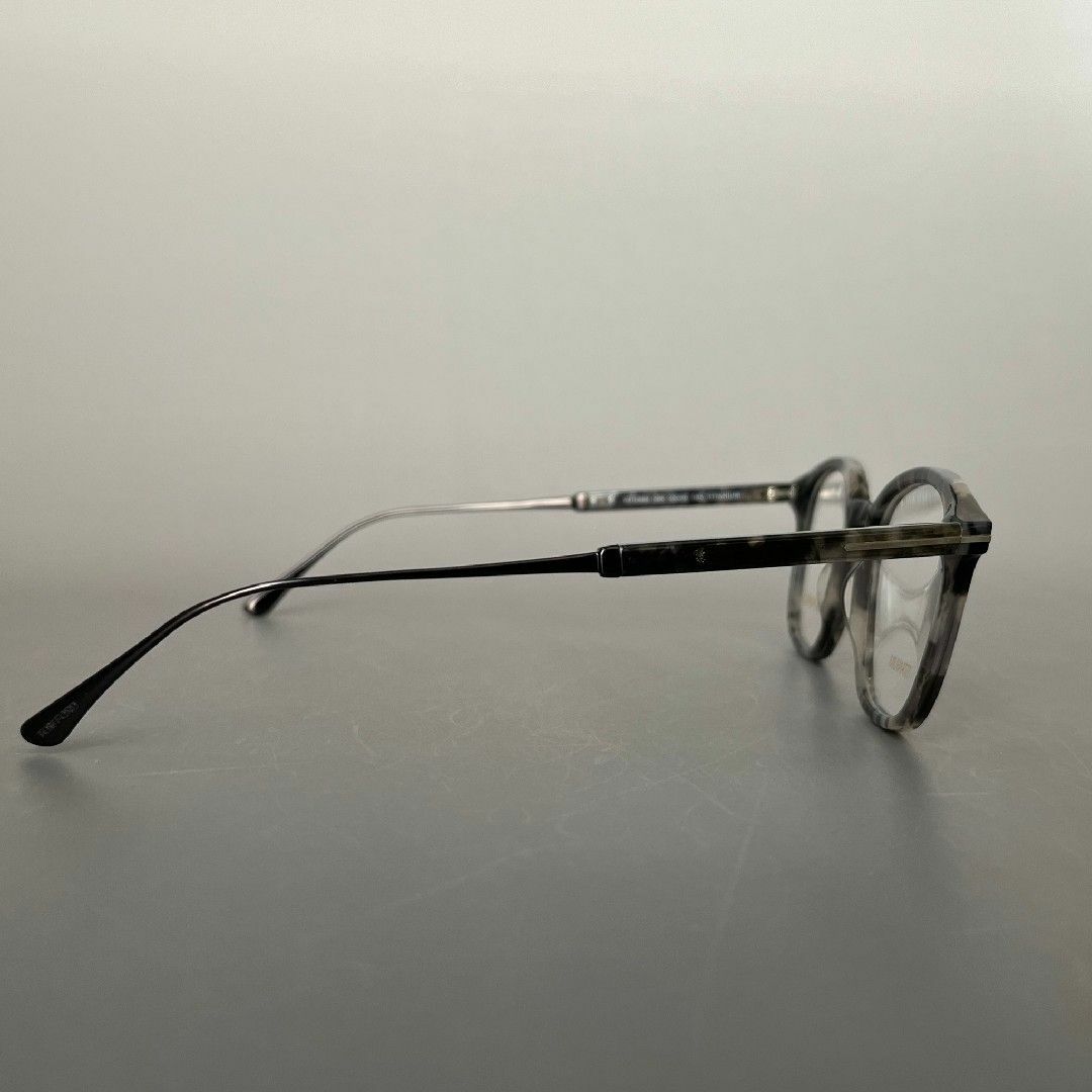 TOM FORD(トムフォード)のメガネ トムフォード メンズ レディース ボストン グレー 日本製 チタン 黒 メンズのファッション小物(サングラス/メガネ)の商品写真