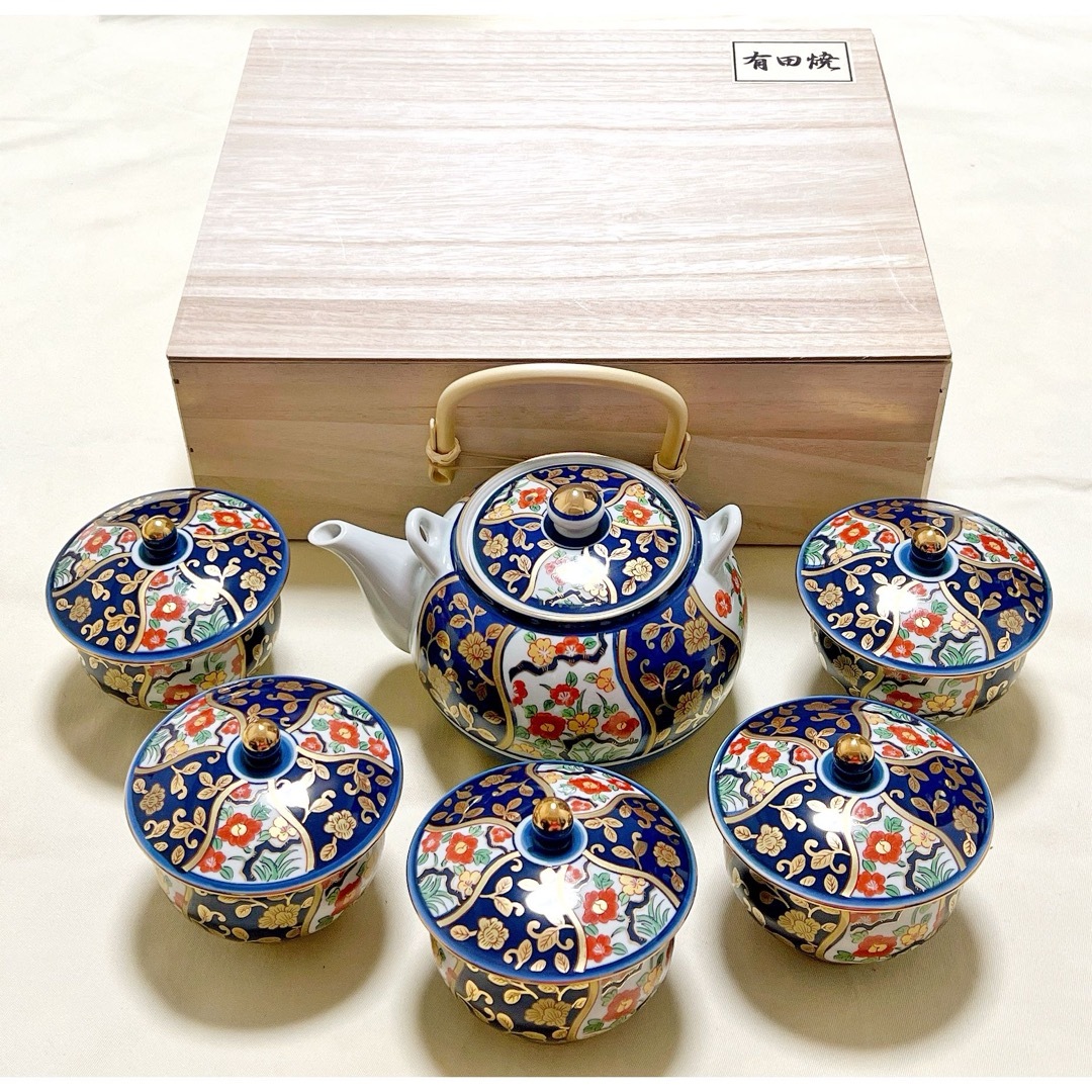 新品　有田焼　祥楽作　古伊万里　金彩花柄　急須＆蓋付湯呑5客　茶器セット インテリア/住まい/日用品のキッチン/食器(食器)の商品写真