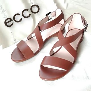 エコー(ECCO)の『ecco｜エコー』フラット ストラップ サンダル/本革/38(24cm)(サンダル)