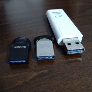USBメモリ 3個セット 128GB, 64GB, 32GB