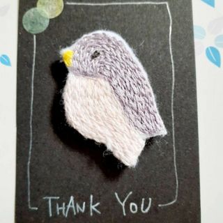 ハンドメイド　刺繍　ブローチ　ヘアゴム　鳥　動物刺繍　紫(ヘアゴム/シュシュ)