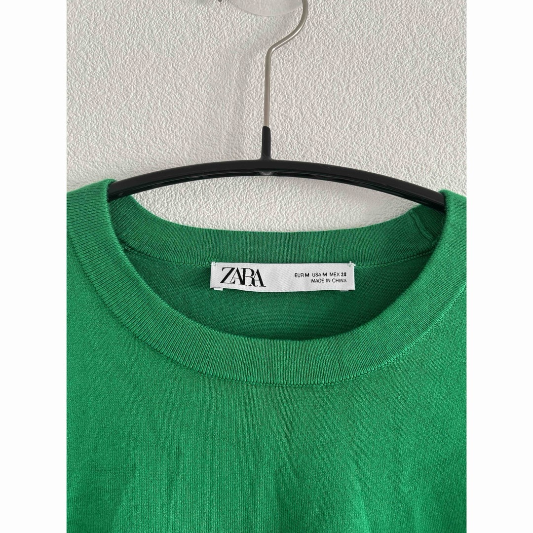 ZARA(ザラ)のZARA グリーンクルーネックニット レディースのトップス(ニット/セーター)の商品写真