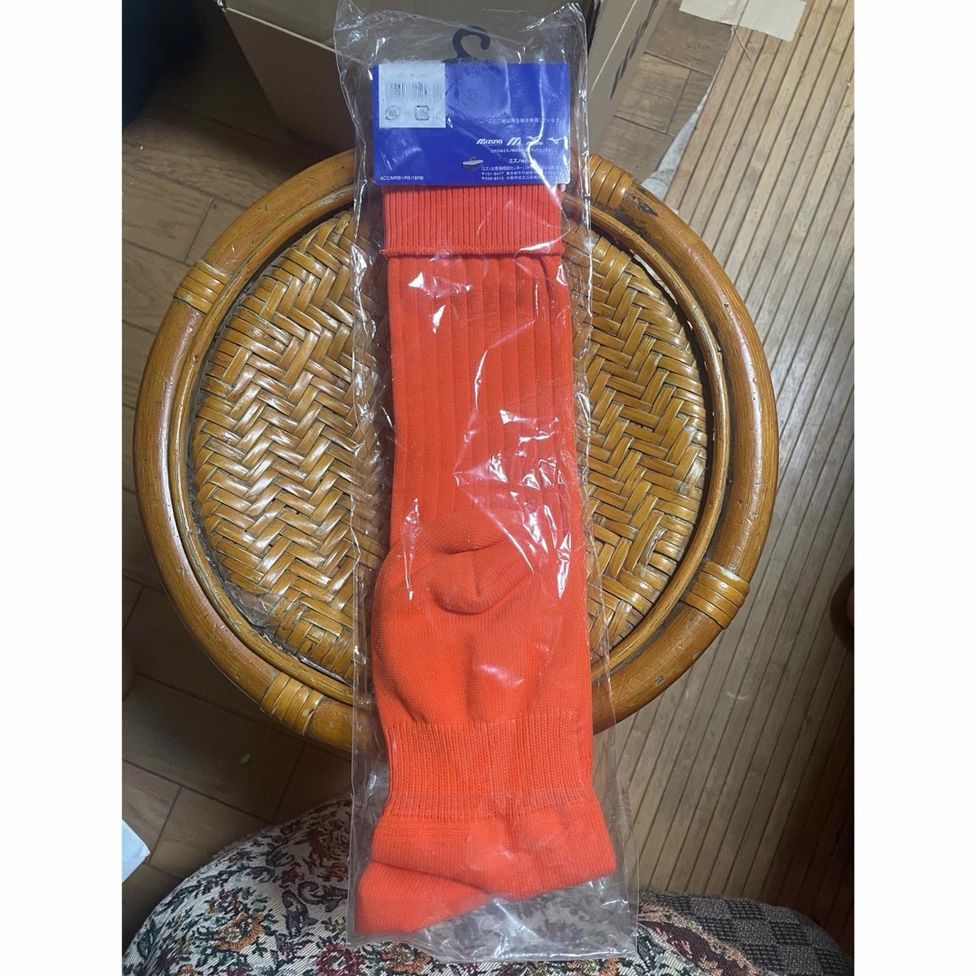 MIZUNO(ミズノ)のミズノ　サッカーソックス　フレイムオレンジ　サイズ25〜27cm  メンズのメンズ その他(その他)の商品写真