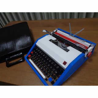 完動品　olivetti Lettera DL　タイプライター　フランス(その他)