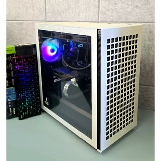 エイスース(ASUS)のゲーミングPC/新型Ryzen 7 5700x/RTX4060/1TB(デスクトップ型PC)