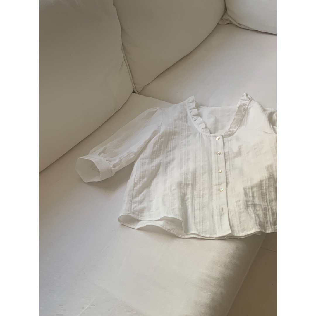 新品送料込 CAROL frill blouse レディースのトップス(シャツ/ブラウス(長袖/七分))の商品写真