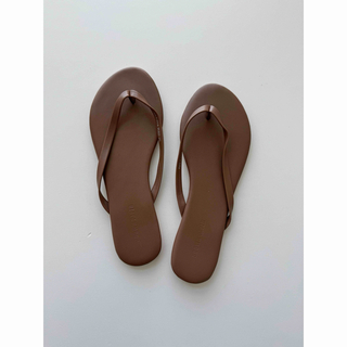 新品送料込 flip flap sandal ブラウン24.0cm(サンダル)