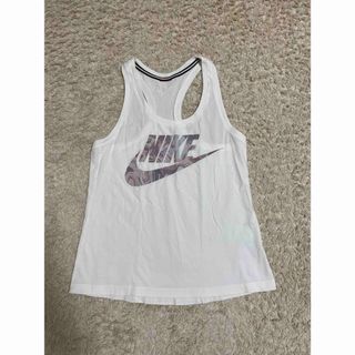 ナイキ(NIKE)のNIKE トップス(Tシャツ(半袖/袖なし))