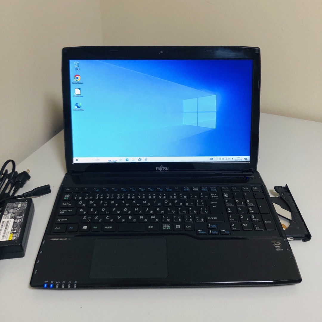 lifebook ah/win10,M8G,HD320G スマホ/家電/カメラのPC/タブレット(ノートPC)の商品写真