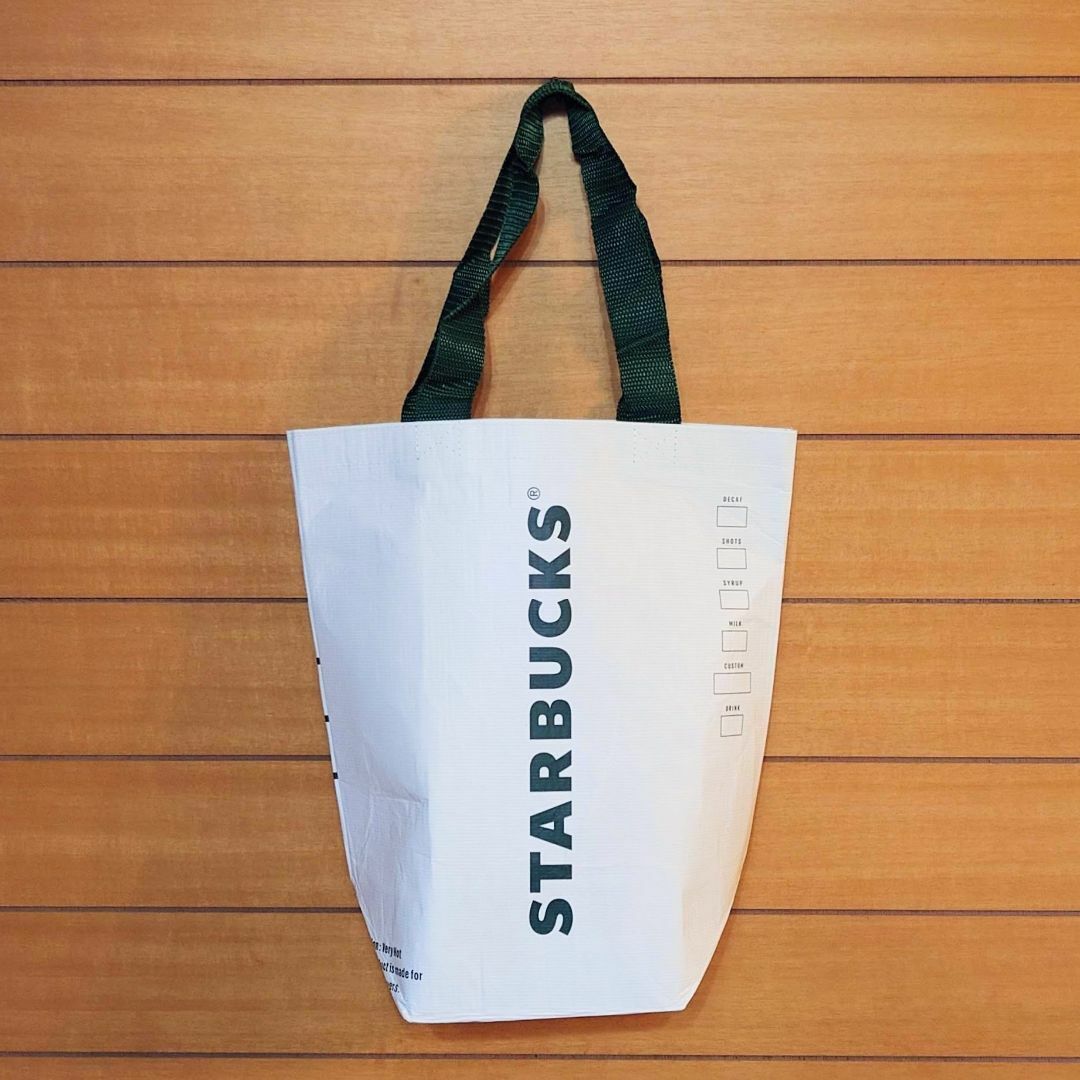 Starbucks(スターバックス)のスターバックス ★ ロゴショッパー エコバッグ ★ スタバ 韓国 レディースのバッグ(ショップ袋)の商品写真