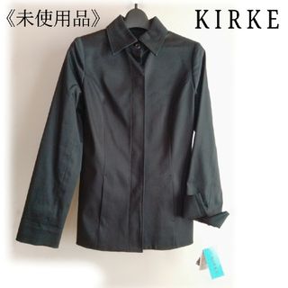 KIRKE (ism GROUP) ステンカラー ハーフコート (黒色)(テーラードジャケット)