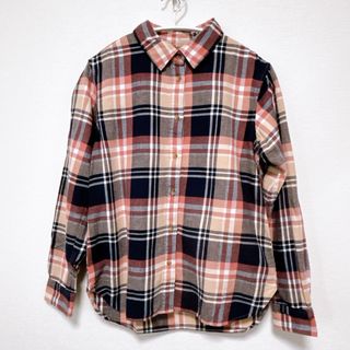 ユニクロ(UNIQLO)のused美品★UNIQLOユニクロ　フランネルチェックシャツ　長袖シャツ(シャツ/ブラウス(長袖/七分))