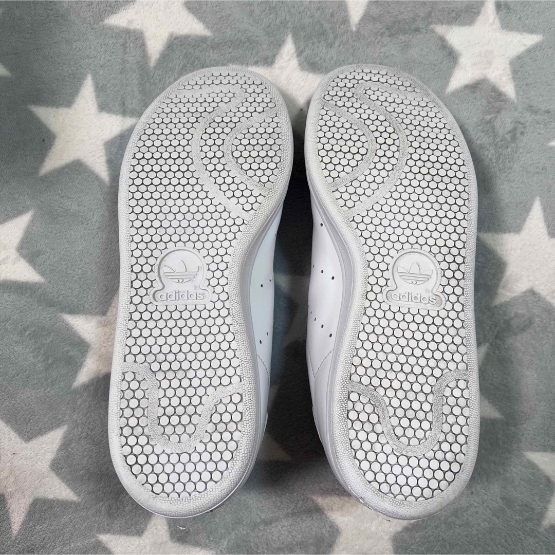 adidas(アディダス)の【美品】adidas アディダス スタンスミス 海外限定 26.5cm ブルー メンズの靴/シューズ(スニーカー)の商品写真