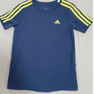 アディダス(adidas)のaddidas 半袖Tシャツ　140(Tシャツ/カットソー)