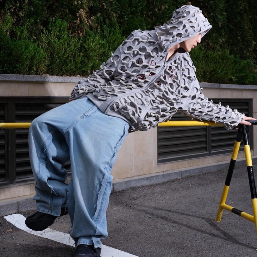 PROJECT G/R REVERSIBLE LASER CUT HOODIEの通販 by CD|ラクマ PROJECT G/R REVERSIBLE LASER CUT HOODIEの通販 by CD|ラクマ