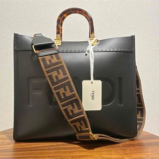 フェンディ(FENDI)のFENDI サンシャイン　ミディアム　美品(トートバッグ)