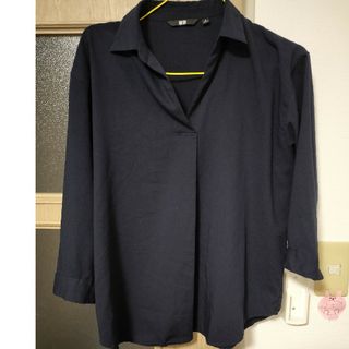 ユニクロ(UNIQLO)のユニクロ ネイビートップス(カットソー(半袖/袖なし))