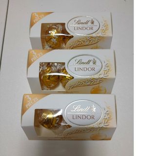 リンツ(Lindt)のリンツ リンドール ヘーゼルナッツチョコレート 4袋(菓子/デザート)