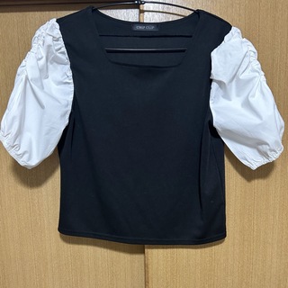 レディース　トップス　ブラック×ホワイト　黒×白　スクエアネック　Tシャツ(Tシャツ(半袖/袖なし))